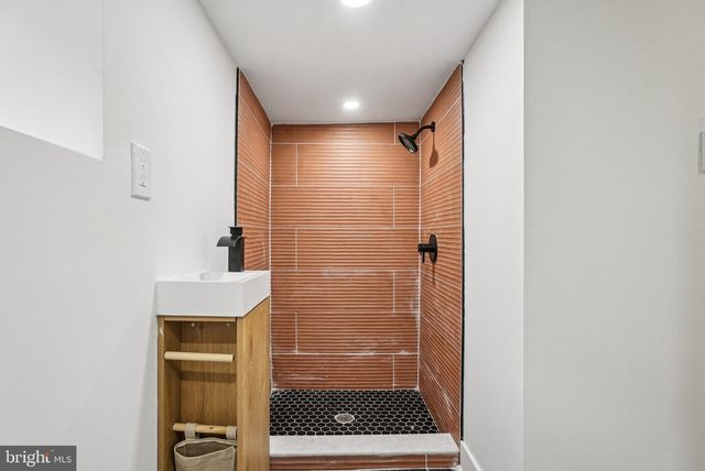 2936 TURNER ST, Philadelphia, PA 19121