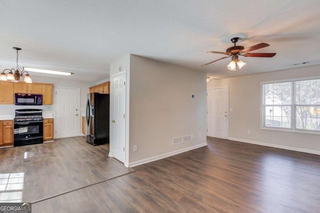 725 Riverside Walk Crossing, Sugar Hill, GA 30518