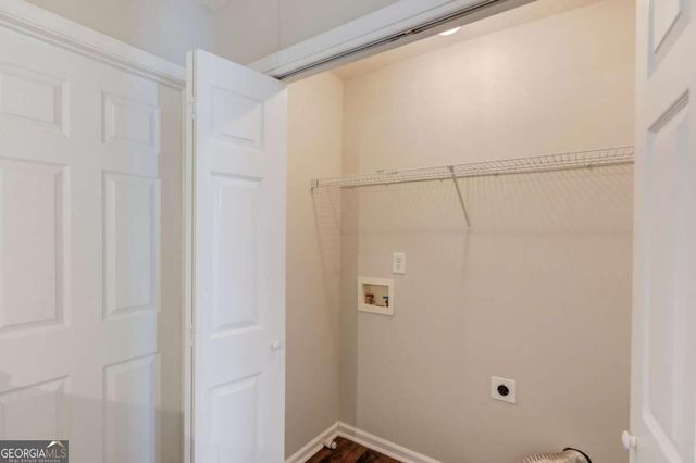 725 Riverside Walk Crossing, Sugar Hill, GA 30518