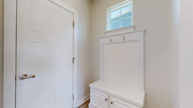 2558 Grove Park Way, Columbia, TN 38401