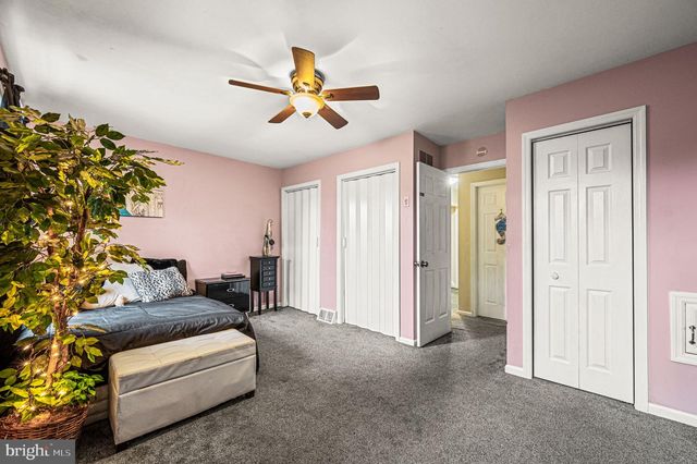 700 FARMINGTON AVE #12, Pottstown, PA 19464