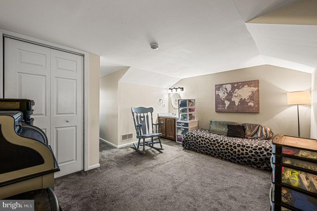 700 FARMINGTON AVE #12, Pottstown, PA 19464