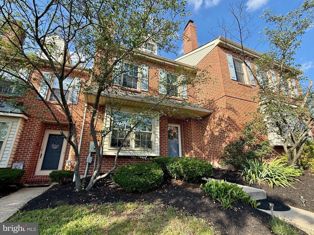 700 FARMINGTON AVE #12, Pottstown, PA 19464