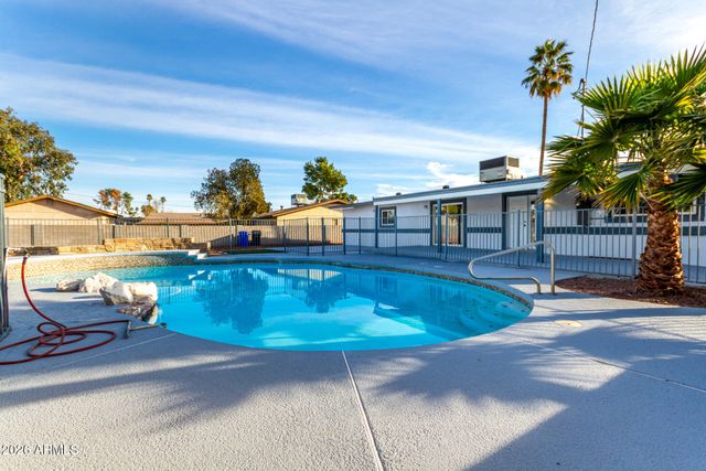 1312 N 24TH Street, Mesa, AZ 85213