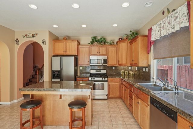 4138 Progress Way, Stockton, CA 95206