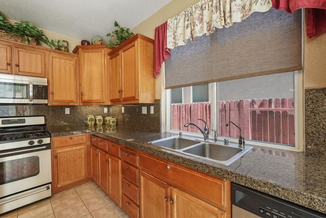 4138 Progress Way, Stockton, CA 95206