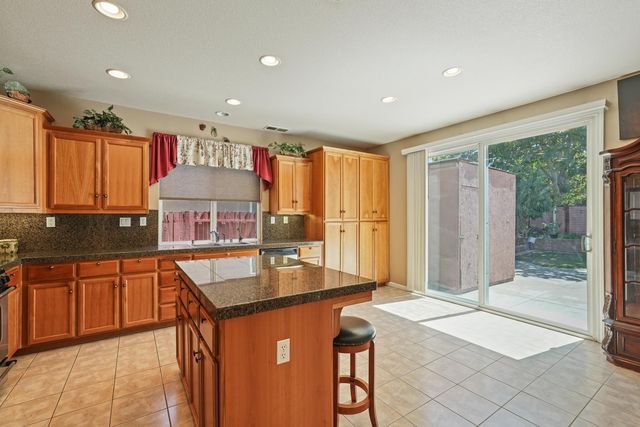 4138 Progress Way, Stockton, CA 95206