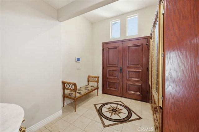 22248 Leadwell, Canoga Park, CA 91303