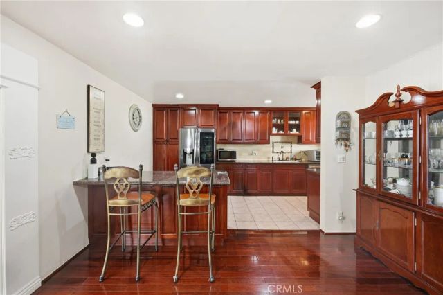 22248 Leadwell, Canoga Park, CA 91303