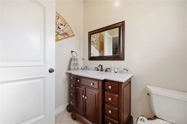 22248 Leadwell, Canoga Park, CA 91303