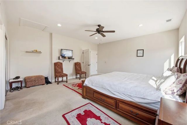 22248 Leadwell, Canoga Park, CA 91303