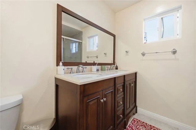 22248 Leadwell, Canoga Park, CA 91303