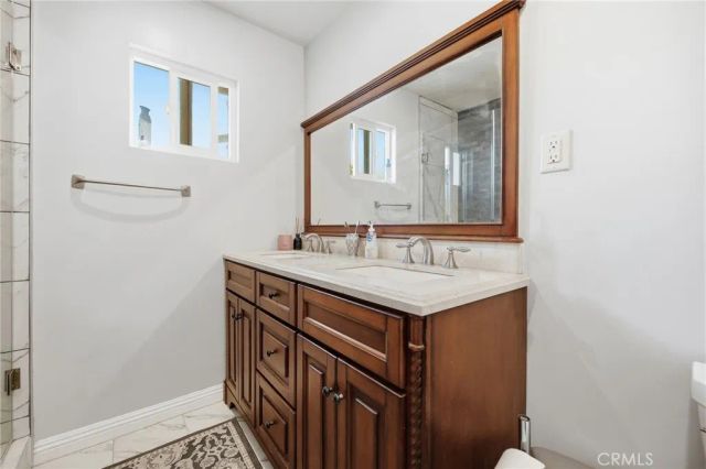 22248 Leadwell, Canoga Park, CA 91303