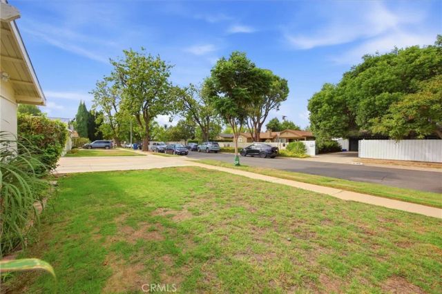 22248 Leadwell, Canoga Park, CA 91303