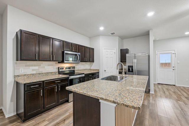 1423 Athan DR, Belton, TX 76513
