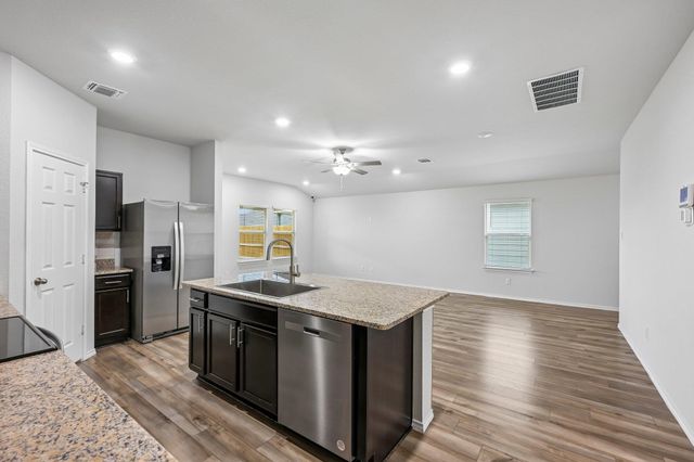 1423 Athan DR, Belton, TX 76513