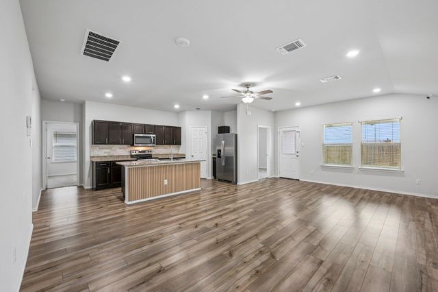 1423 Athan DR, Belton, TX 76513