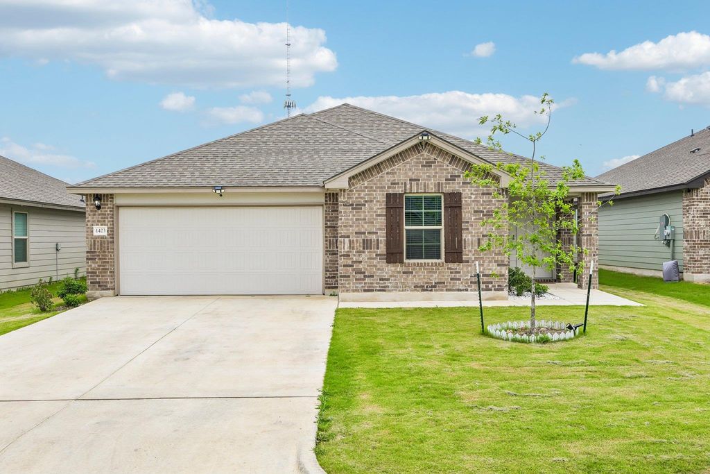 1423 Athan DR, Belton, TX 76513