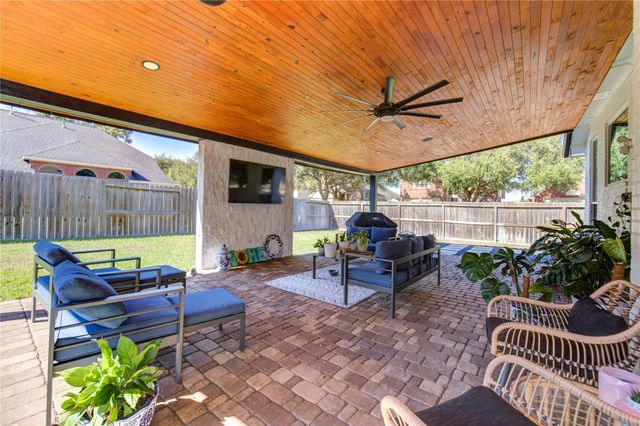 16514 Innisbrook Drive, Houston, TX 77095