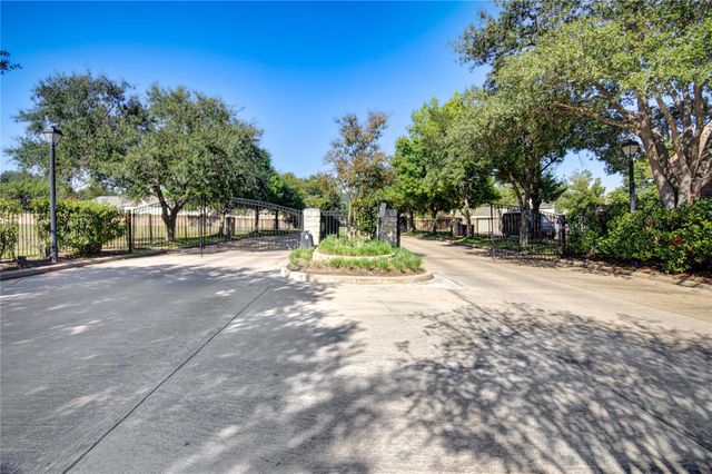 16514 Innisbrook Drive, Houston, TX 77095