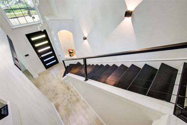 16514 Innisbrook Drive, Houston, TX 77095