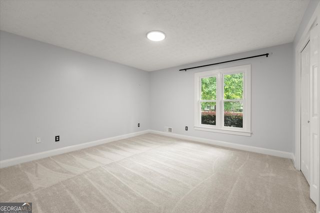 560 Saddle Creek Circle, Roswell, GA 30076