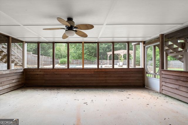 560 Saddle Creek Circle, Roswell, GA 30076