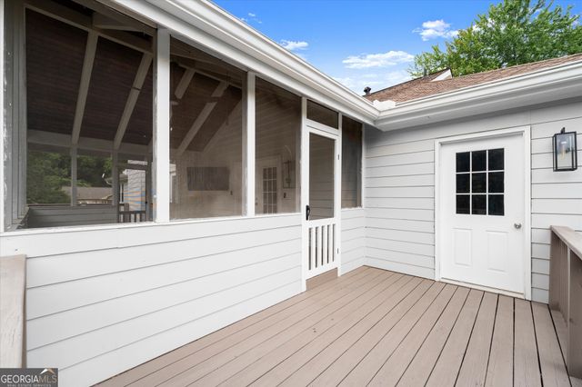 560 Saddle Creek Circle, Roswell, GA 30076