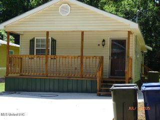 310 Bowman Street, Natchez, MS 39120