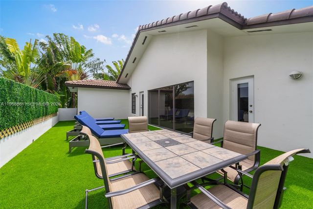 1173 NE 104th St, Miami Shores, FL 33138