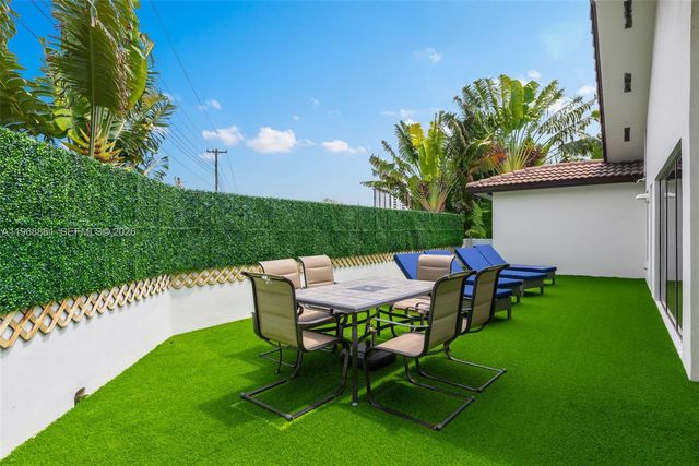 1173 NE 104th St, Miami Shores, FL 33138