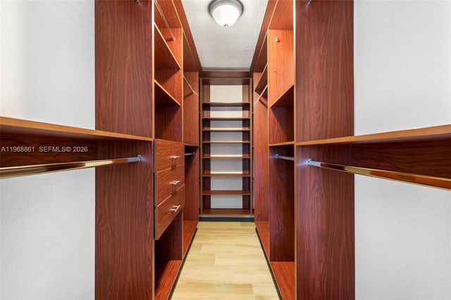 1173 NE 104th St, Miami Shores, FL 33138