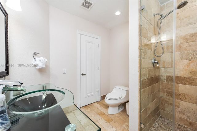 1173 NE 104th St, Miami Shores, FL 33138