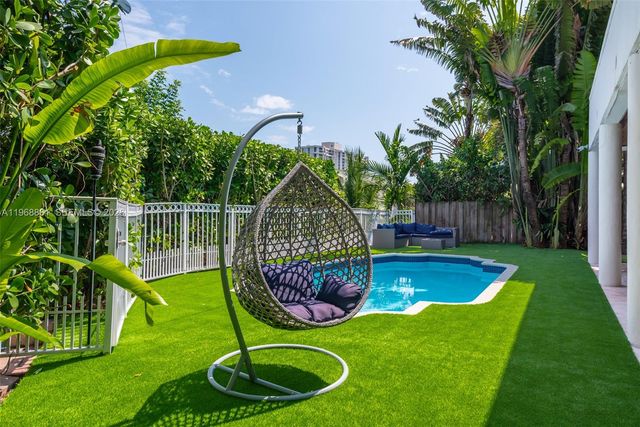 1173 NE 104th St, Miami Shores, FL 33138