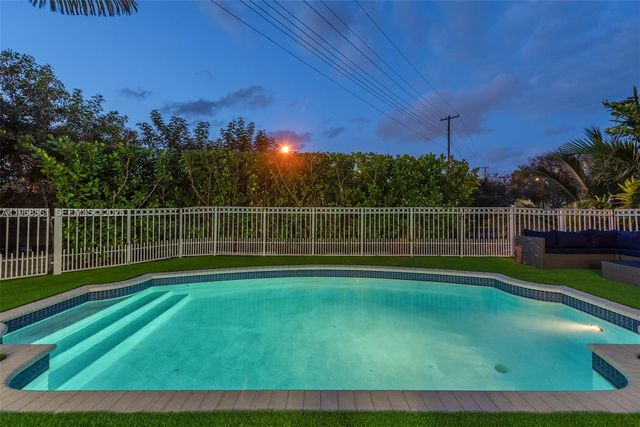 1173 NE 104th St, Miami Shores, FL 33138