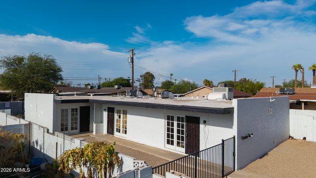 2134 W HEATHERBRAE Drive, Phoenix, AZ 85015