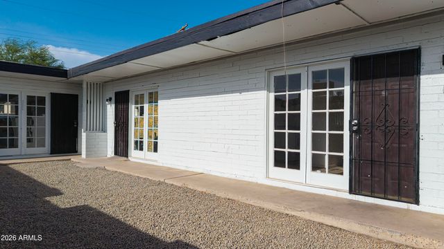 2134 W HEATHERBRAE Drive, Phoenix, AZ 85015