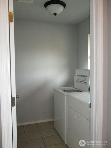 950 Falls of Clyde Loop SE, Ocean Shores, WA 98569