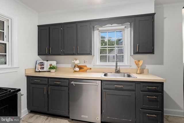 324 WEATHERBEE RD, Towson, MD 21286