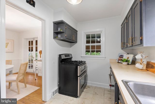 324 WEATHERBEE RD, Towson, MD 21286