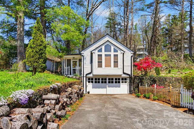60 Henry Lane, Spruce Pine, NC 28777