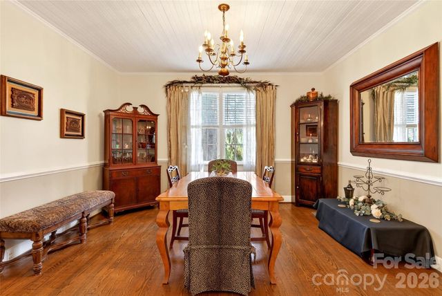 60 Henry Lane, Spruce Pine, NC 28777