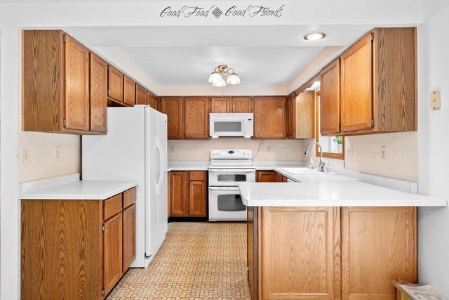 4130 NORPINE STREET, Wisconsin Rapids, WI 54494