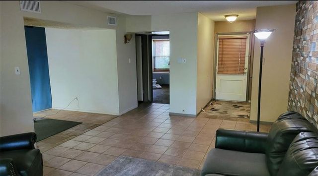 8225 Kingsbrook Road 119, Houston, TX 77024