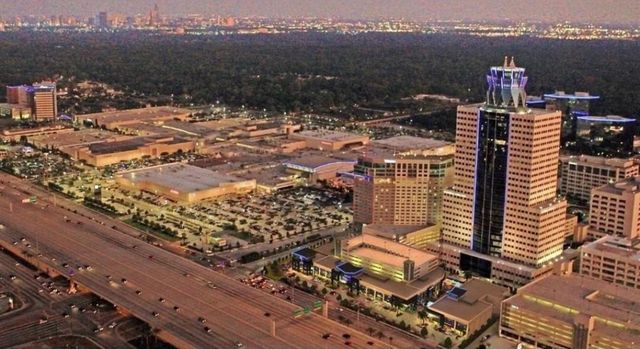 8225 Kingsbrook Road 119, Houston, TX 77024