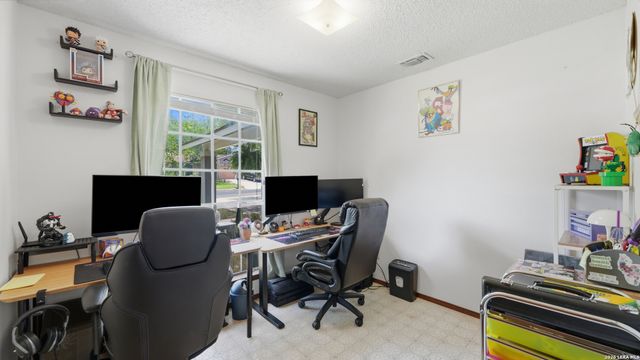 5938 HIDDEN BOULDER ST, San Antonio, TX 78250