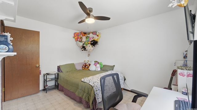5938 HIDDEN BOULDER ST, San Antonio, TX 78250