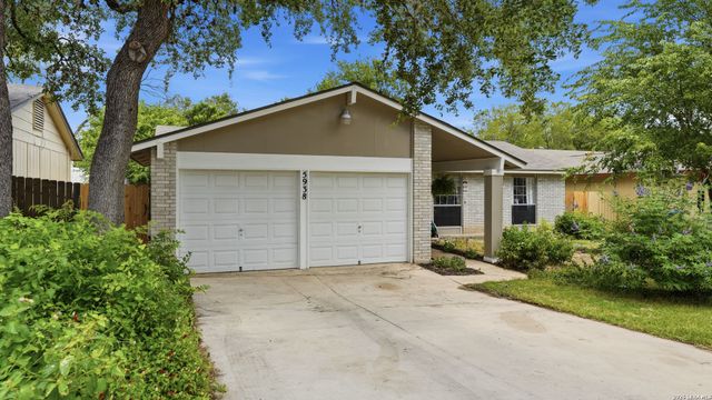 5938 HIDDEN BOULDER ST, San Antonio, TX 78250