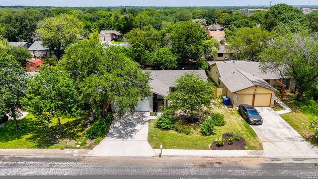 5938 HIDDEN BOULDER ST, San Antonio, TX 78250