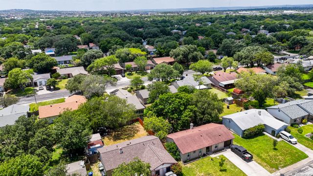 5938 HIDDEN BOULDER ST, San Antonio, TX 78250